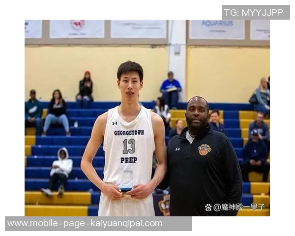 郇斯楠分享成功秘诀身体天赋与对篮球的热爱助力拿下多份offer 郇斯楠分享成功秘诀身体天赋与对篮球的热爱助力拿下多份offer